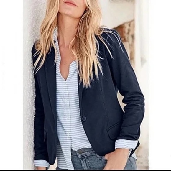 Garnet Hill Navy Blazer - Picture 1 of 6